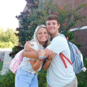 Meet your Posher, Grayson